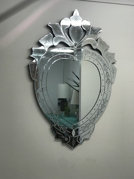 Heart Shaped Venetian Mirror Beautiful and Large 94x63cms For Discount