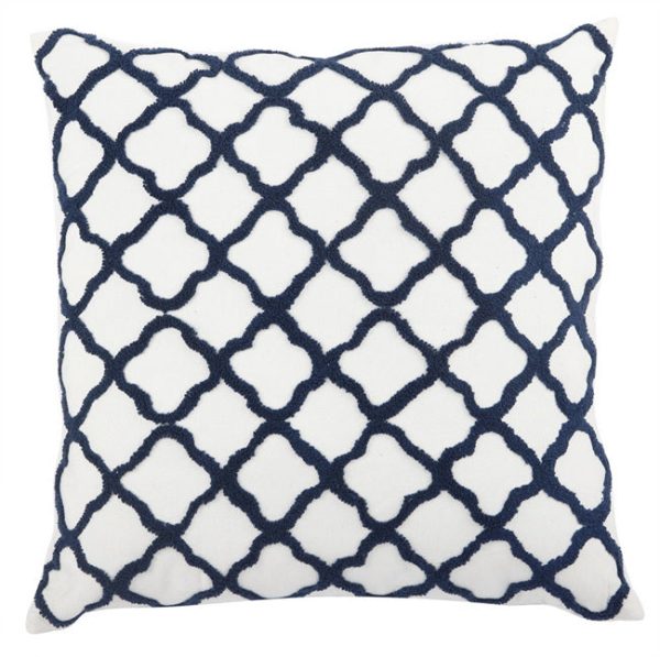 Quatrefoil Feather Cushion Moorish Embraided 50x50cm 60% feather For Sale